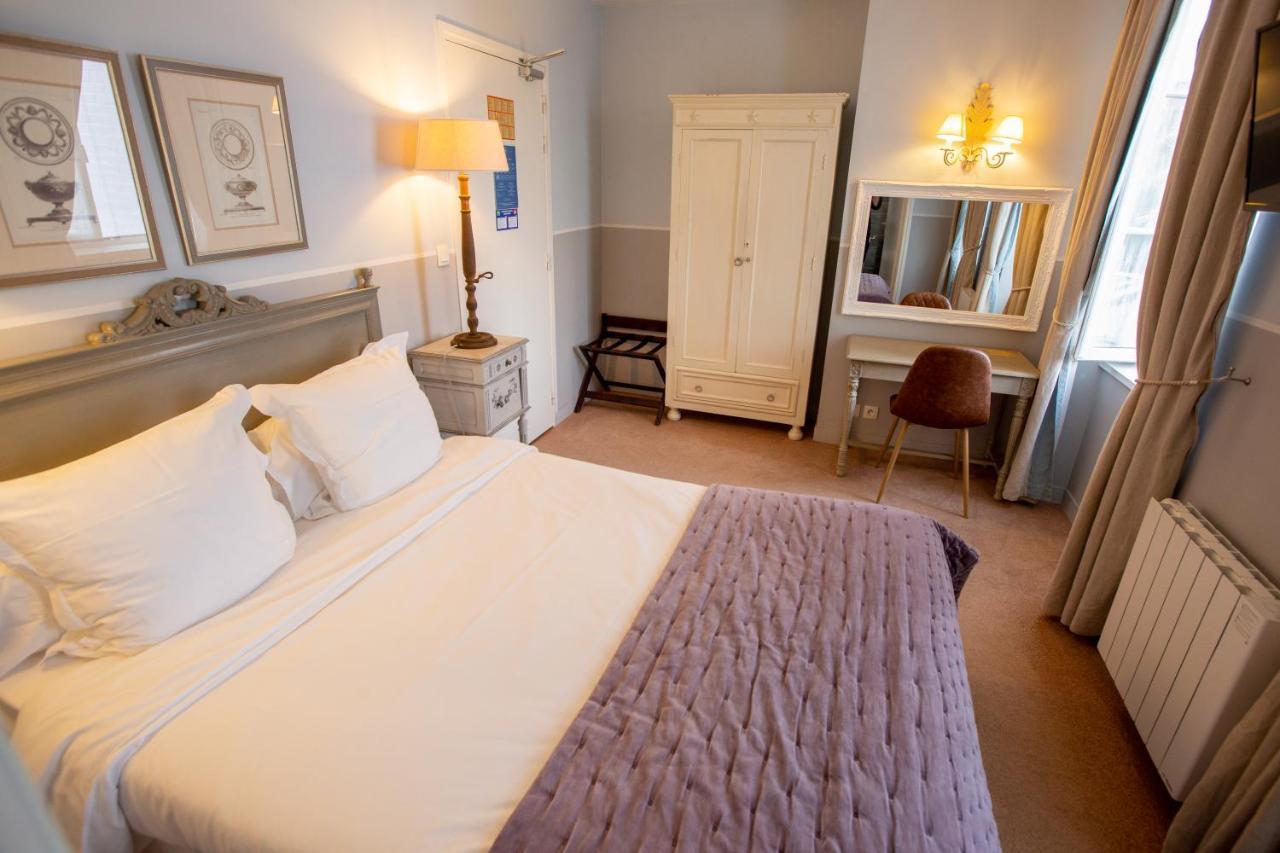 Hotel Traiteur Les Ormes, The Originals Relais Барневил Картере Екстериор снимка