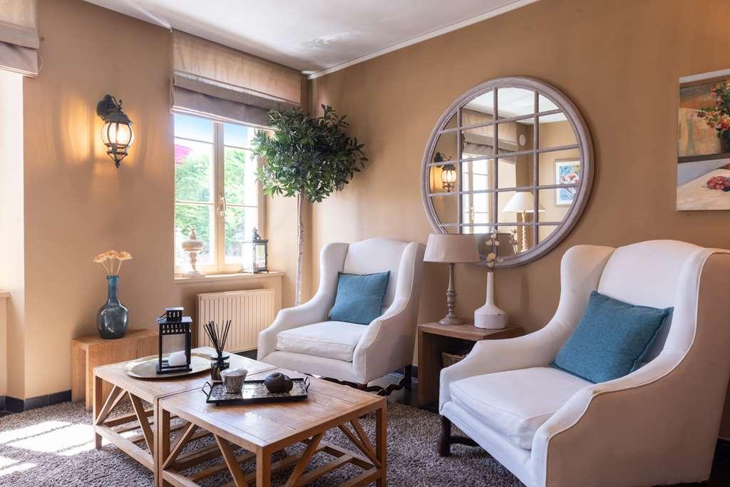 Hotel Traiteur Les Ormes, The Originals Relais Барневил Картере Екстериор снимка