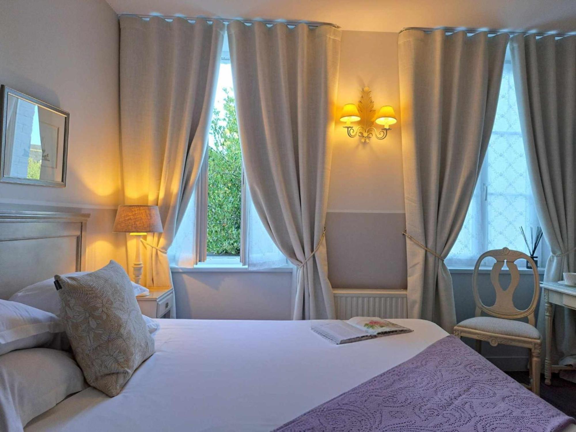 Hotel Traiteur Les Ormes, The Originals Relais Барневил Картере Екстериор снимка