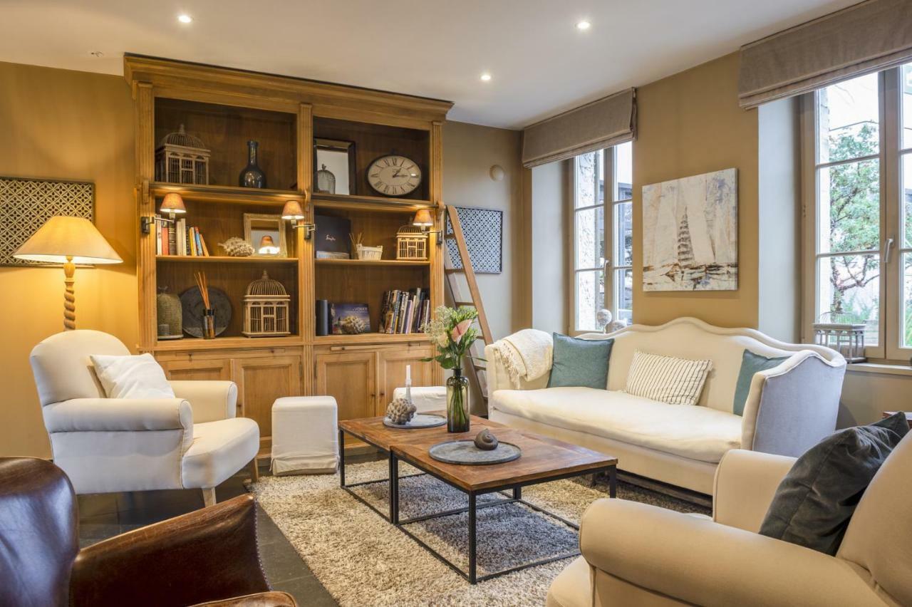 Hotel Traiteur Les Ormes, The Originals Relais Барневил Картере Екстериор снимка